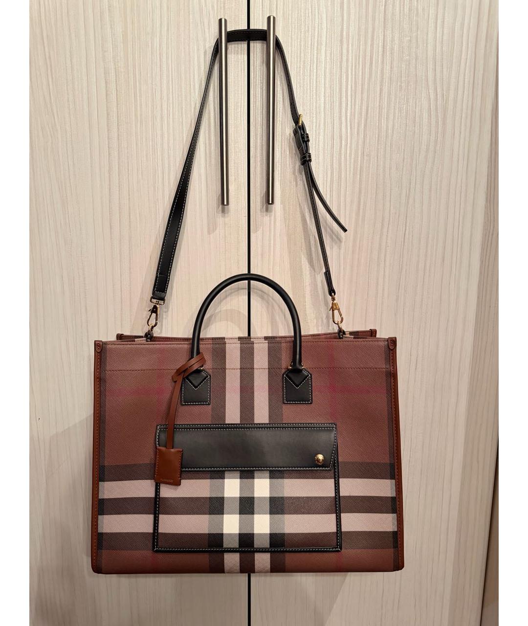 BURBERRY Коричневая кожаная сумка тоут, фото 2