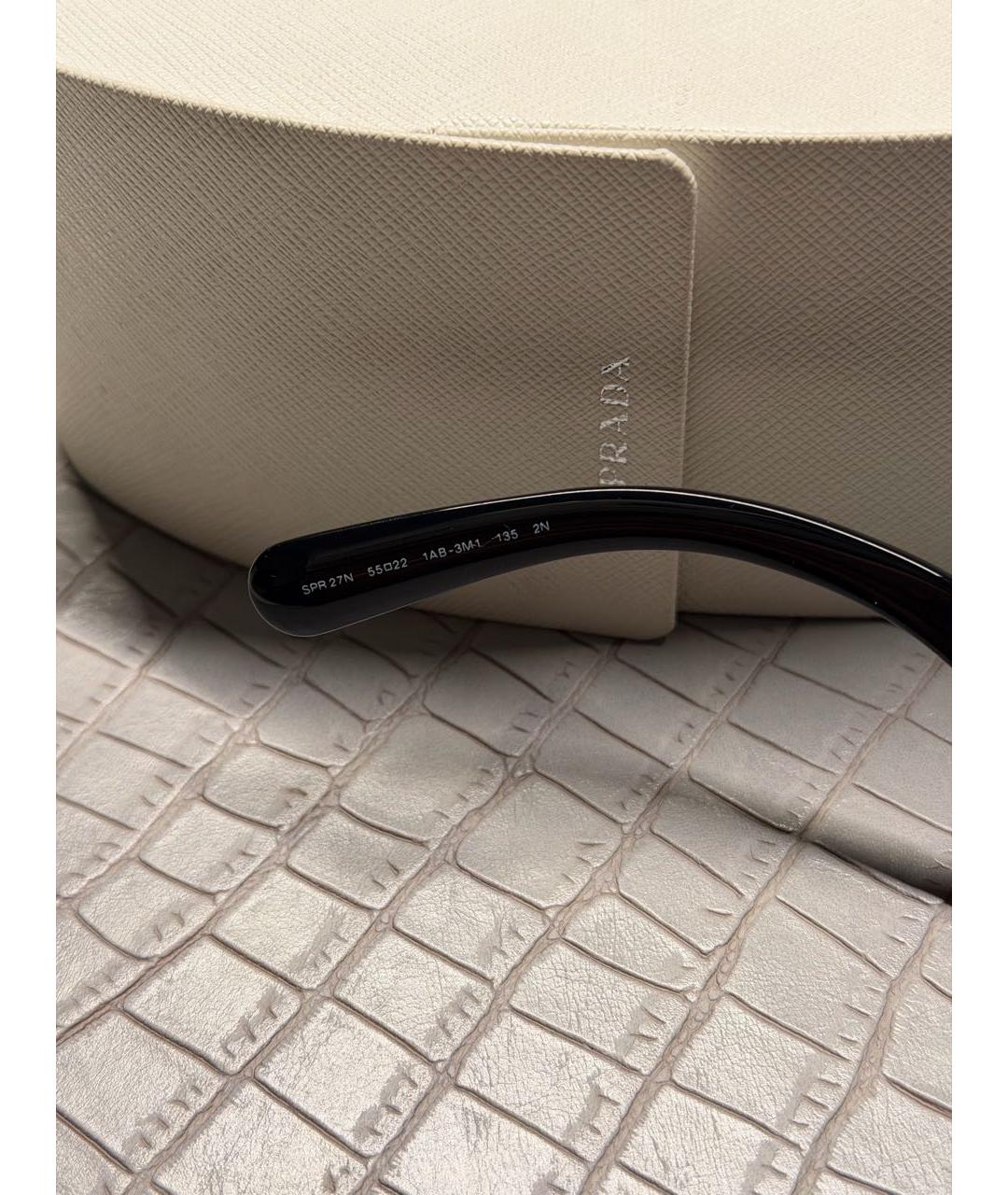 PRADA Черные пластиковые солнцезащитные очки, фото 6