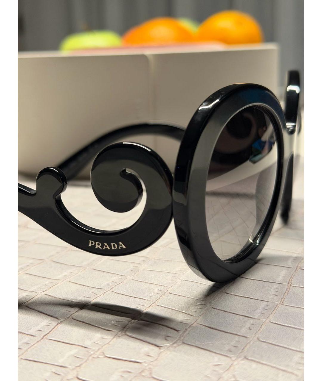 PRADA Черные пластиковые солнцезащитные очки, фото 3