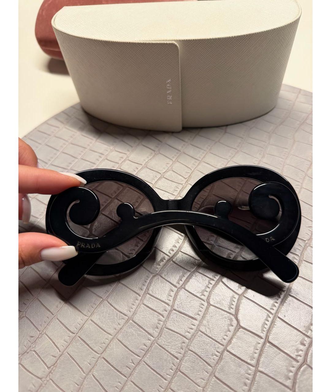 PRADA Черные пластиковые солнцезащитные очки, фото 4