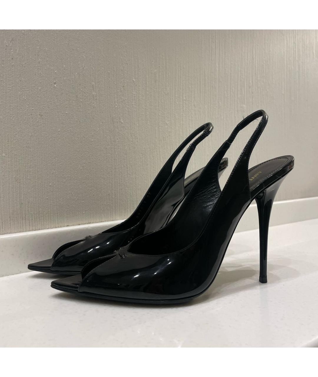 SAINT LAURENT Черные босоножки из лакированной кожи, фото 5