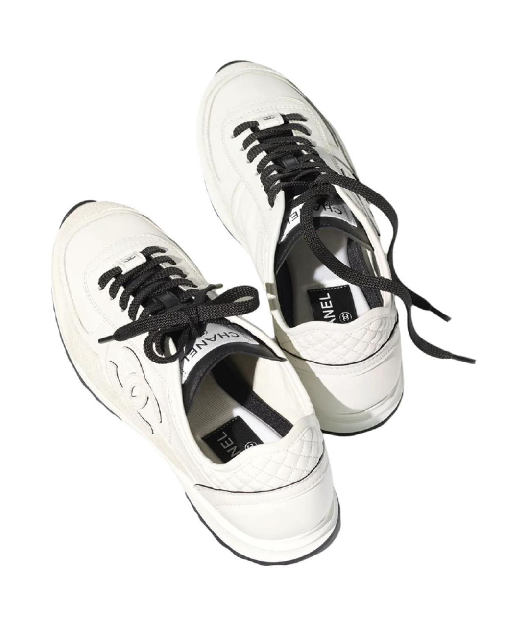 CHANEL Белые кожаные низкие кроссовки / кеды, фото 5