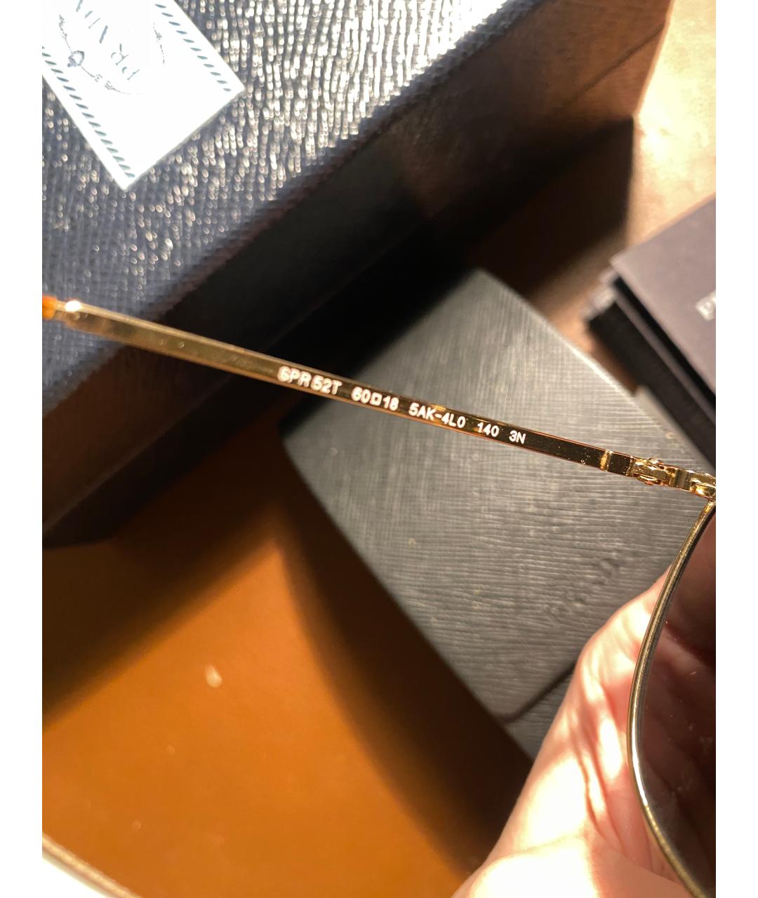 PRADA Золотые металлические солнцезащитные очки, фото 5