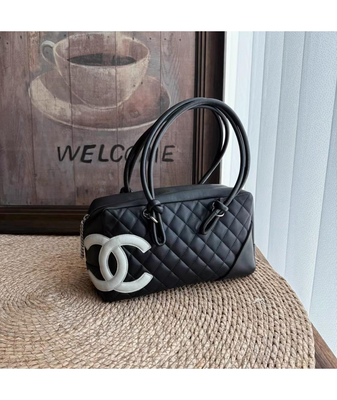 CHANEL Черная кожаная сумка через плечо, фото 9