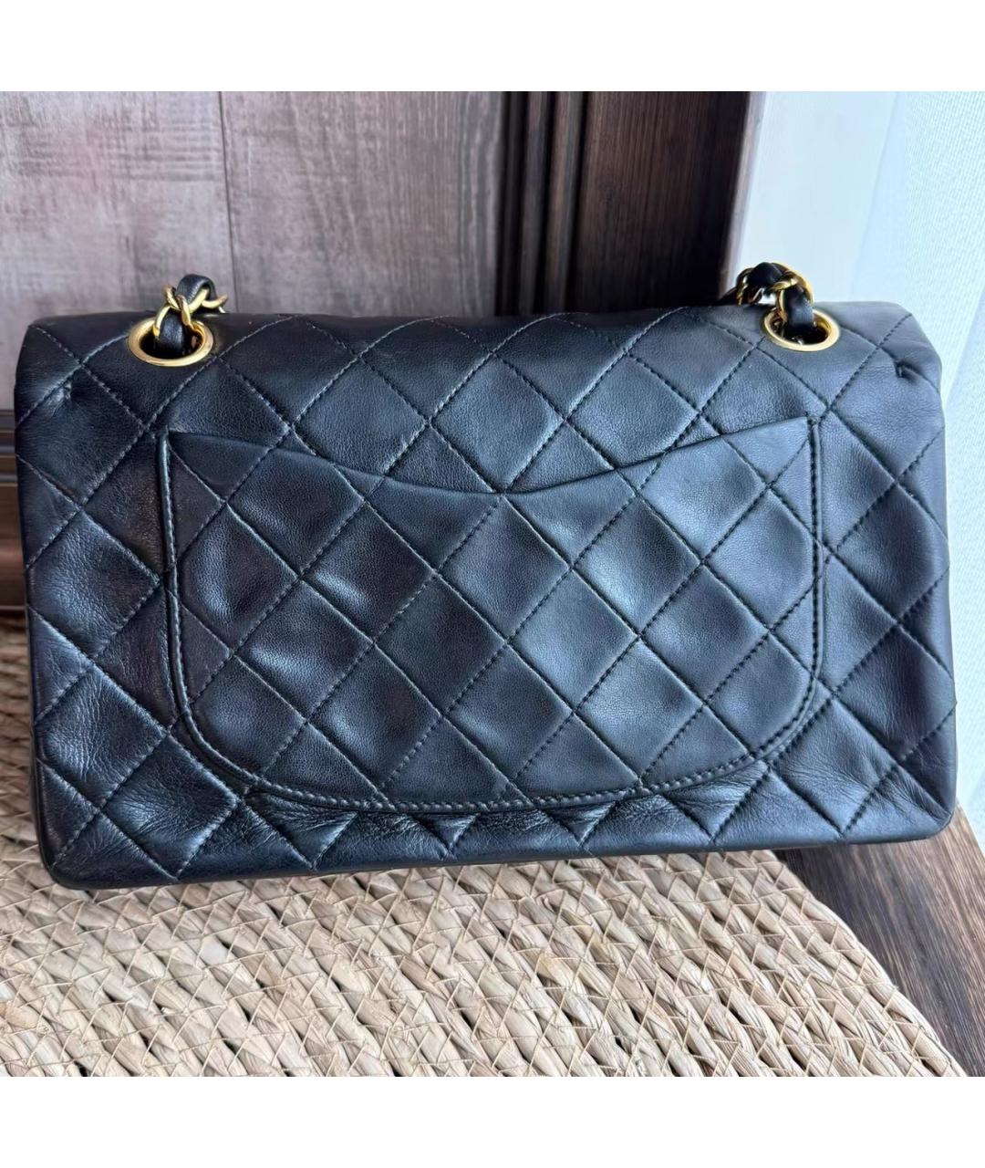 CHANEL Черная кожаная сумка через плечо, фото 2