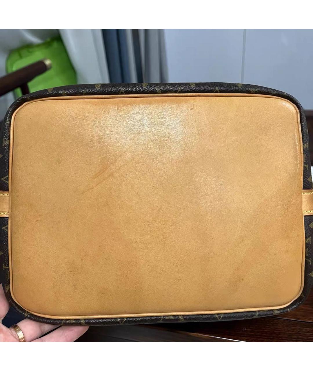 LOUIS VUITTON Коричневая кожаная сумка через плечо, фото 5