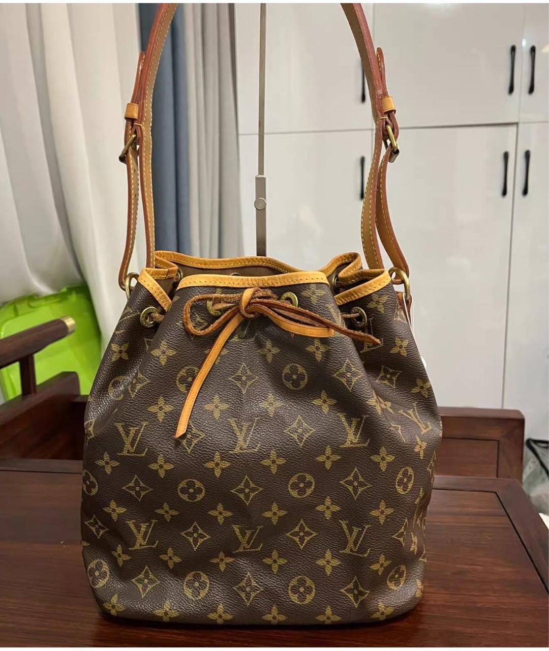 LOUIS VUITTON Коричневая кожаная сумка через плечо, фото 9