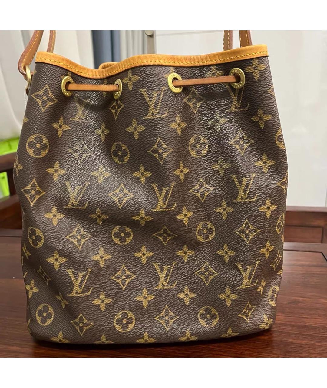 LOUIS VUITTON Коричневая кожаная сумка через плечо, фото 2