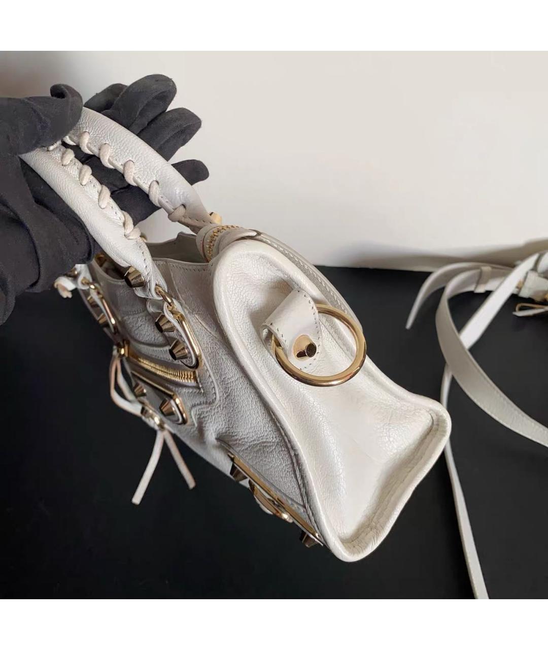 BALENCIAGA Белая кожаная сумка через плечо, фото 4