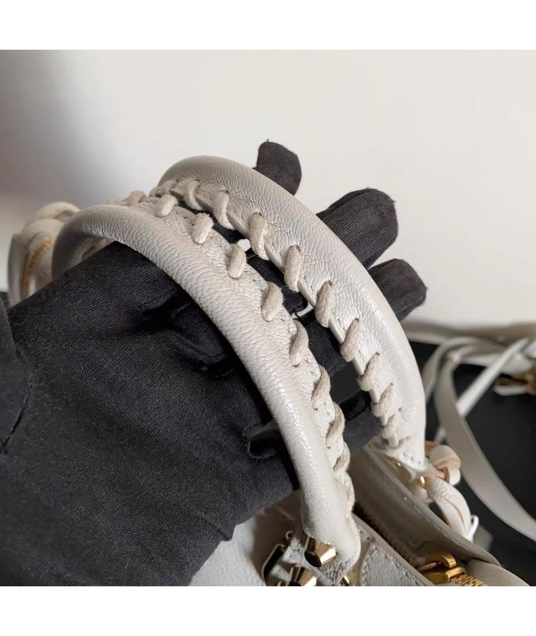 BALENCIAGA Белая кожаная сумка через плечо, фото 2