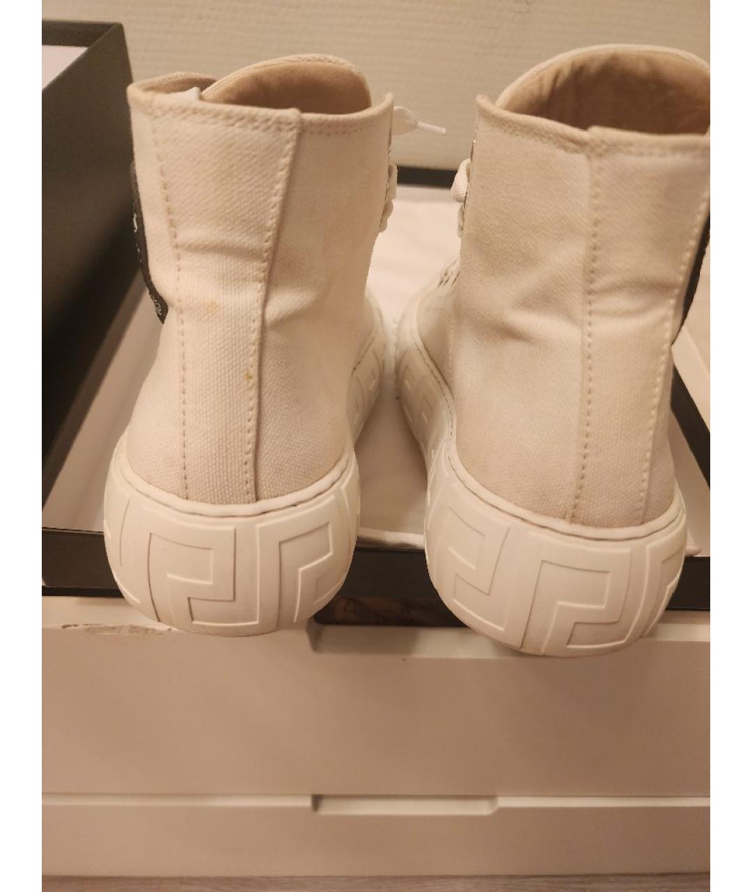 VERSACE Белые текстильные кеды, фото 4