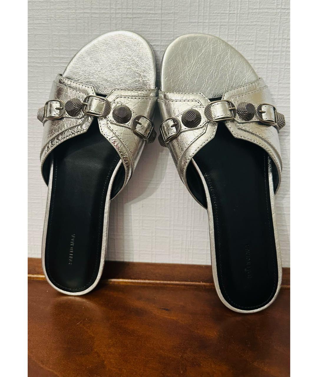 BALENCIAGA Серебряные кожаные шлепанцы, фото 4