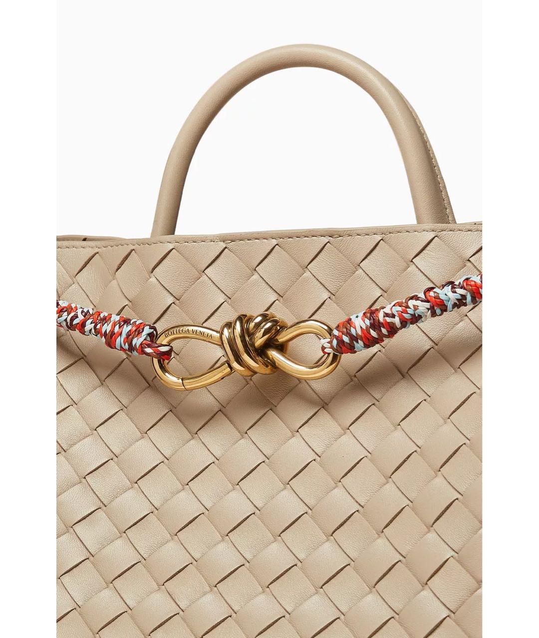 BOTTEGA VENETA Бежевая кожаная сумка с короткими ручками, фото 5