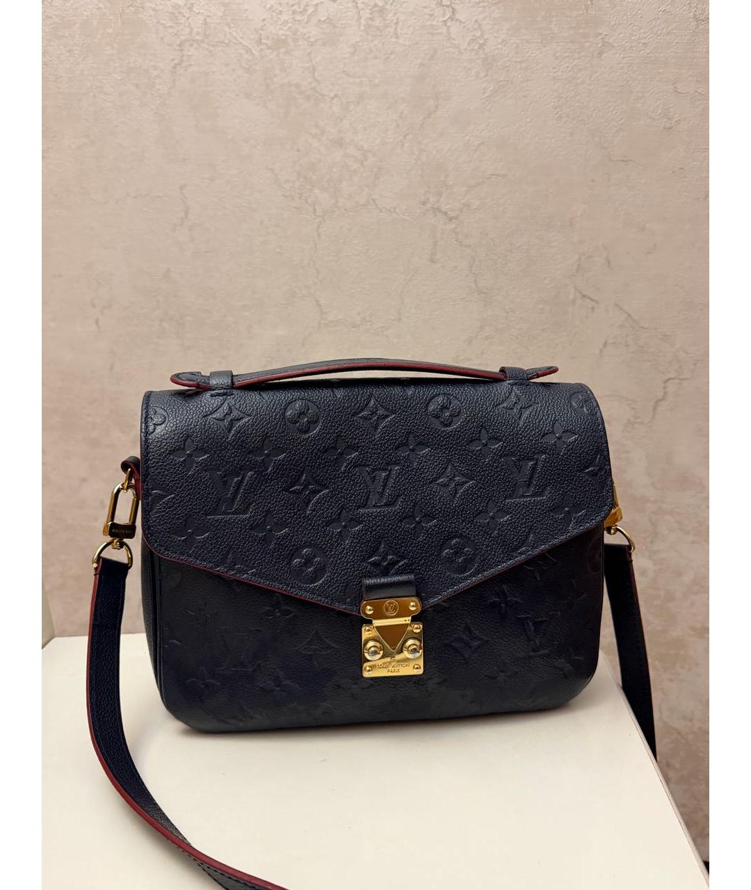 LOUIS VUITTON Темно-синяя кожаная сумка через плечо, фото 2