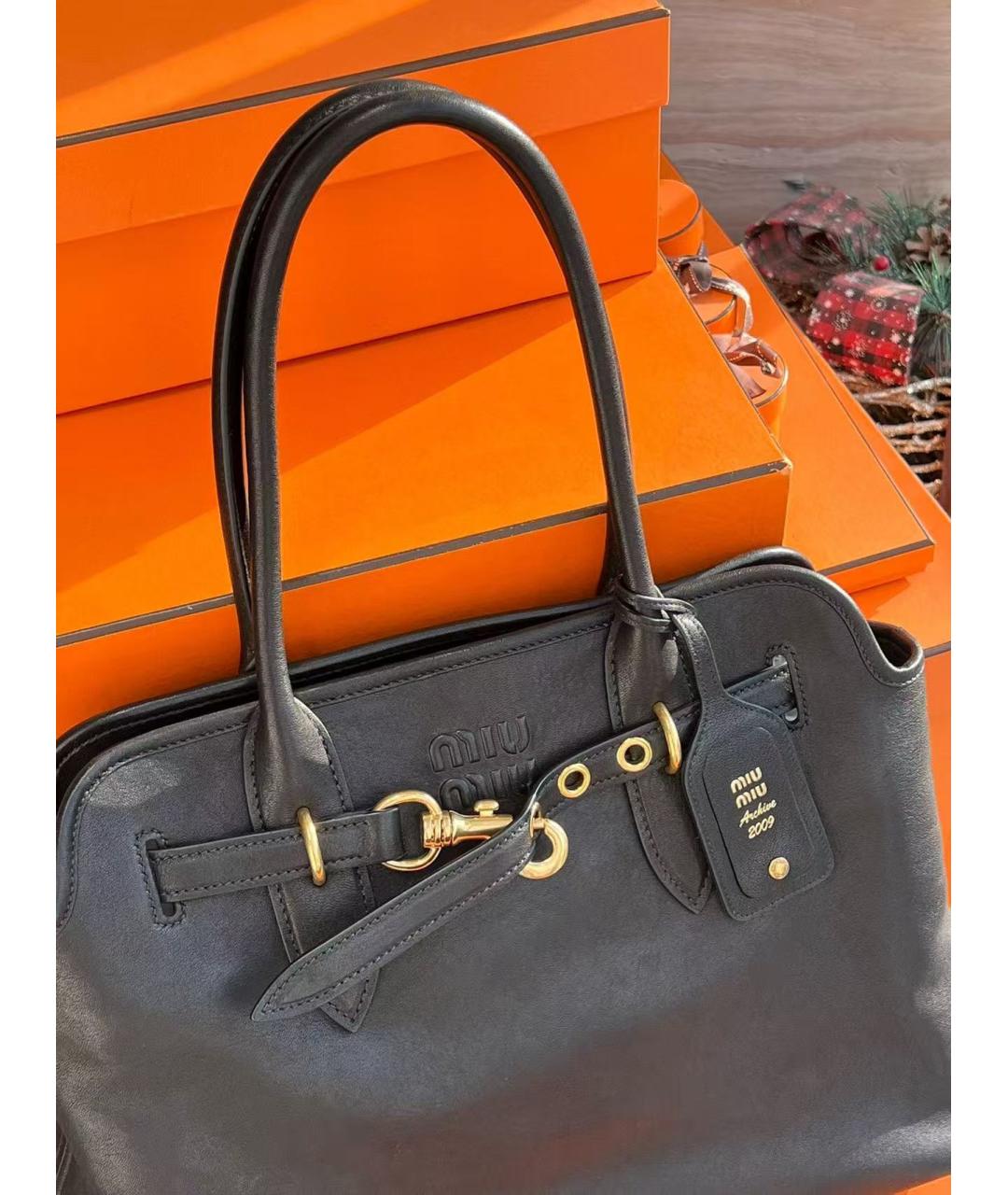MIU MIU Черная кожаная сумка тоут, фото 4