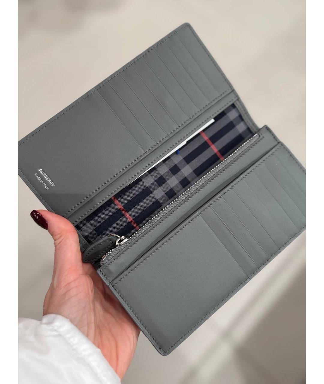 BURBERRY Серый кожаный кошелек, фото 2