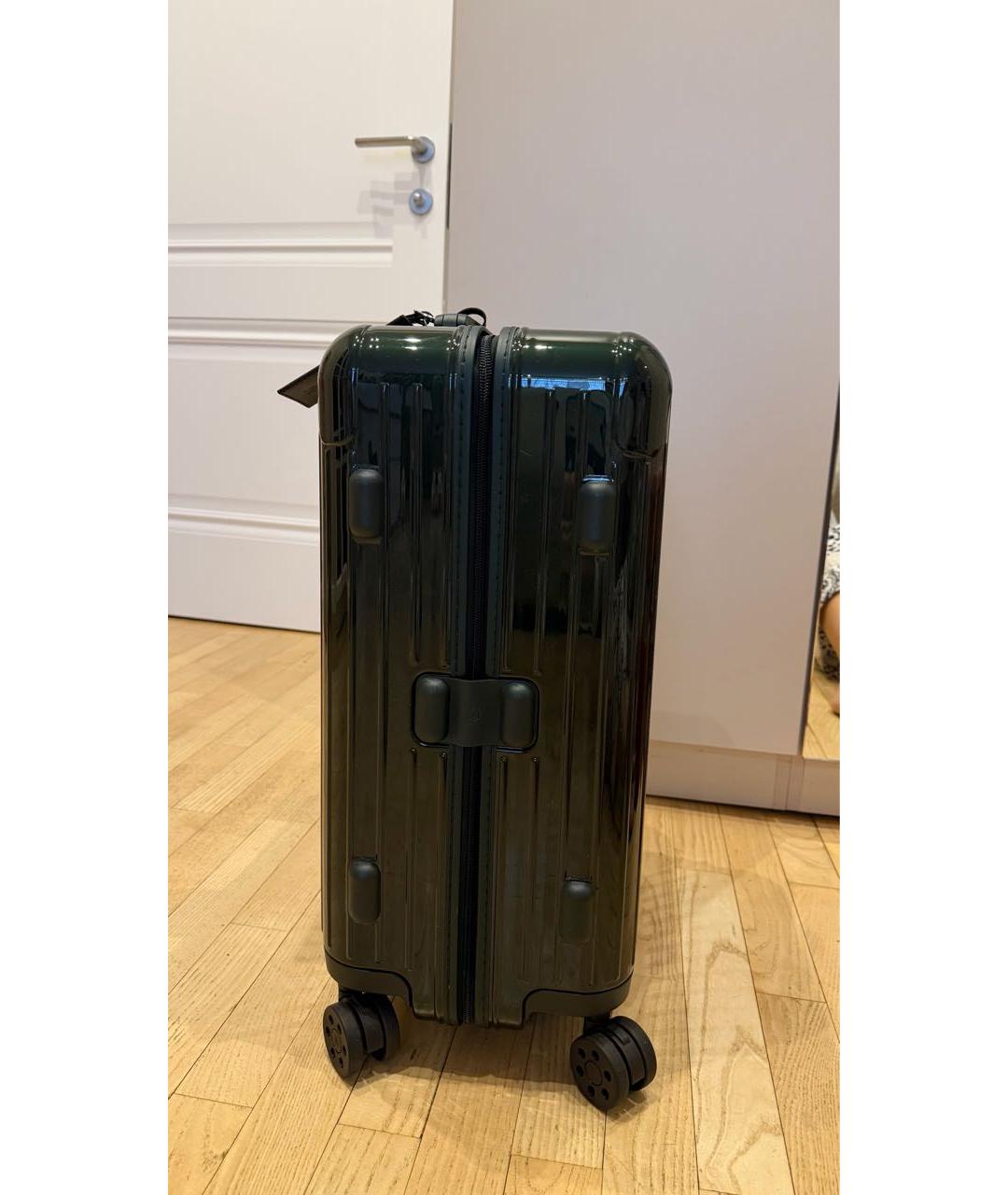 Rimowa Зеленый чемодан, фото 3