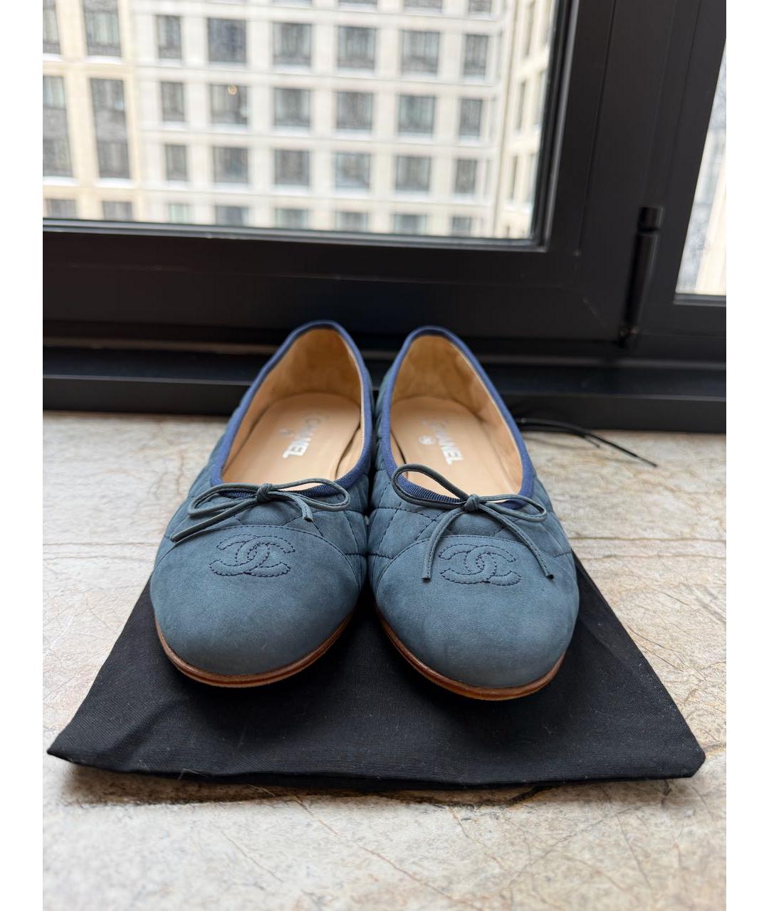 CHANEL Синие замшевые балетки, фото 2
