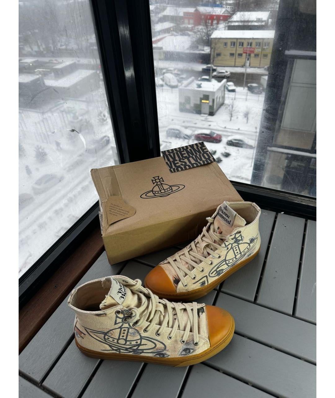 VIVIENNE WESTWOOD Бежевые высокие кроссовки / кеды, фото 2