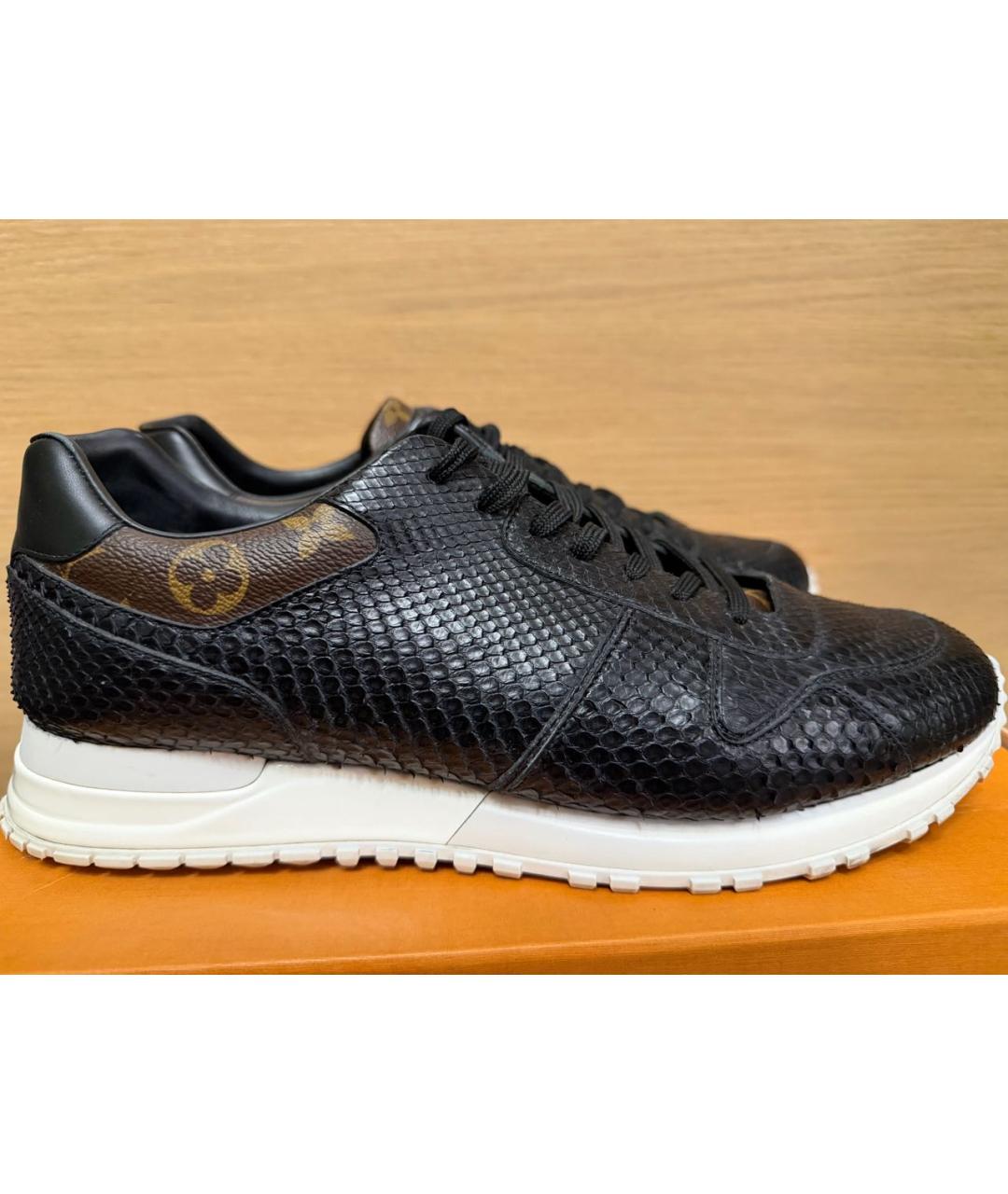 LOUIS VUITTON Черные низкие кроссовки / кеды из экзотической кожи, фото 4