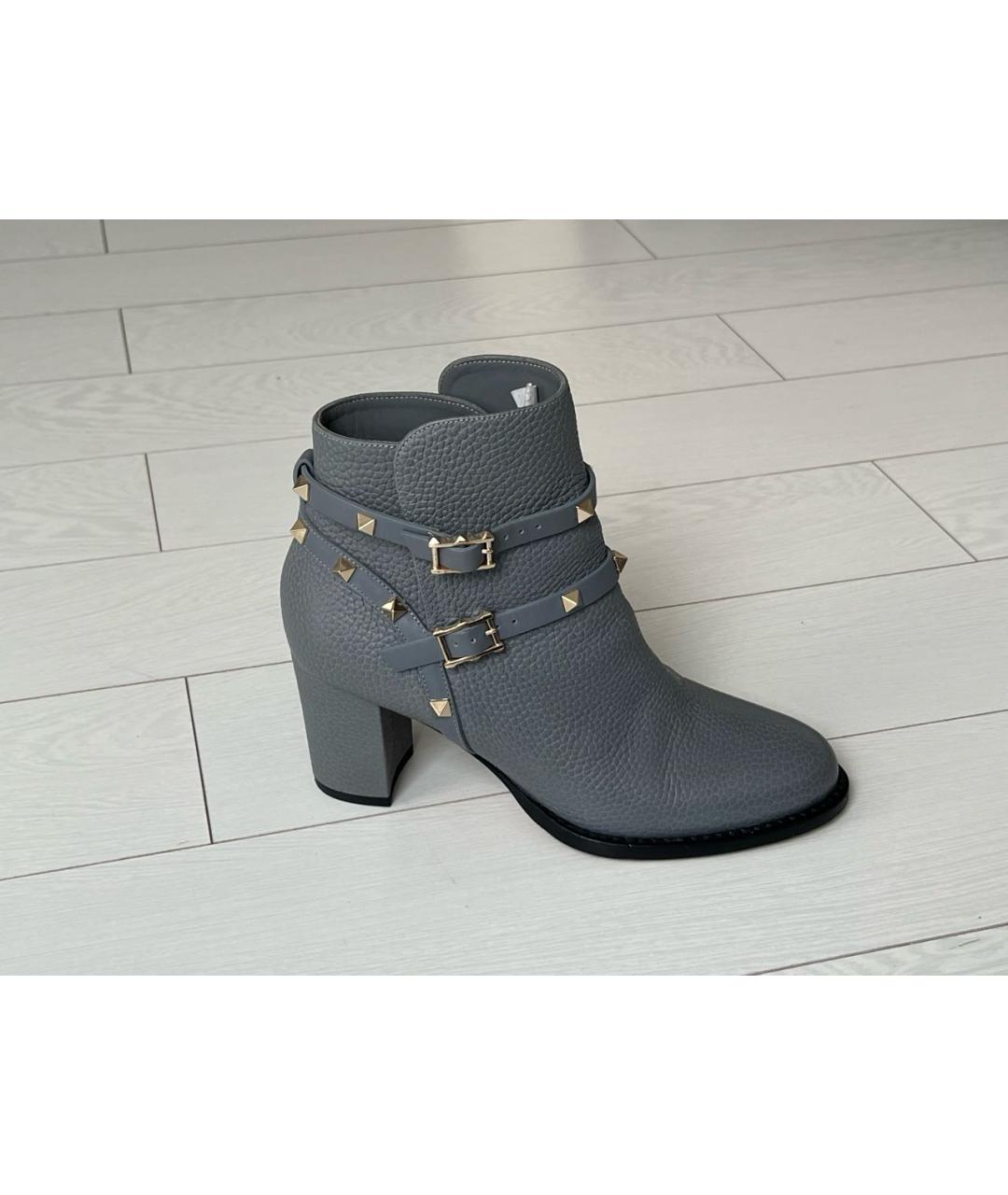 VALENTINO Серые кожаные ботильоны, фото 9
