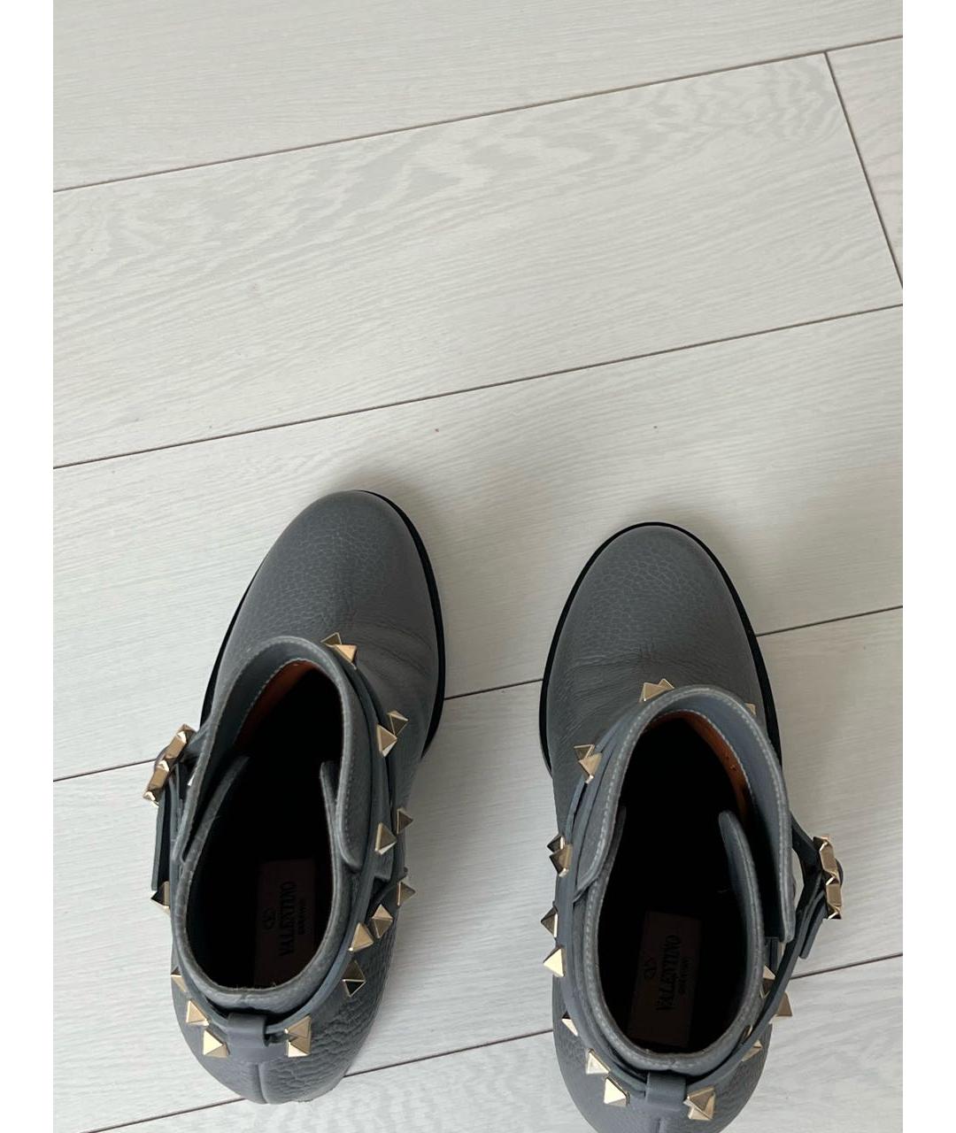 VALENTINO Серые кожаные ботильоны, фото 3