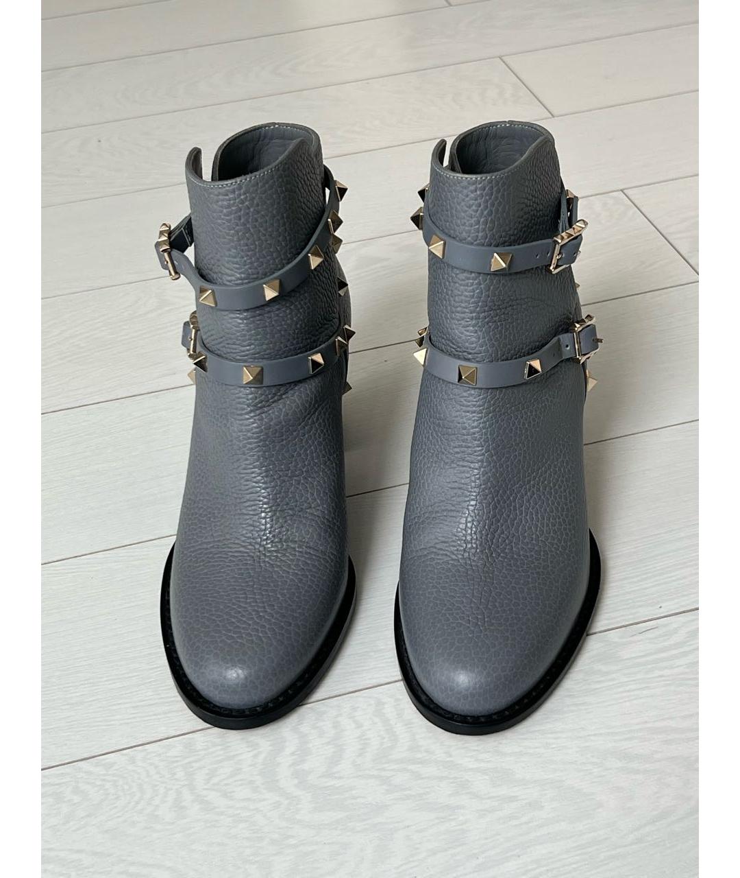 VALENTINO Серые кожаные ботильоны, фото 2
