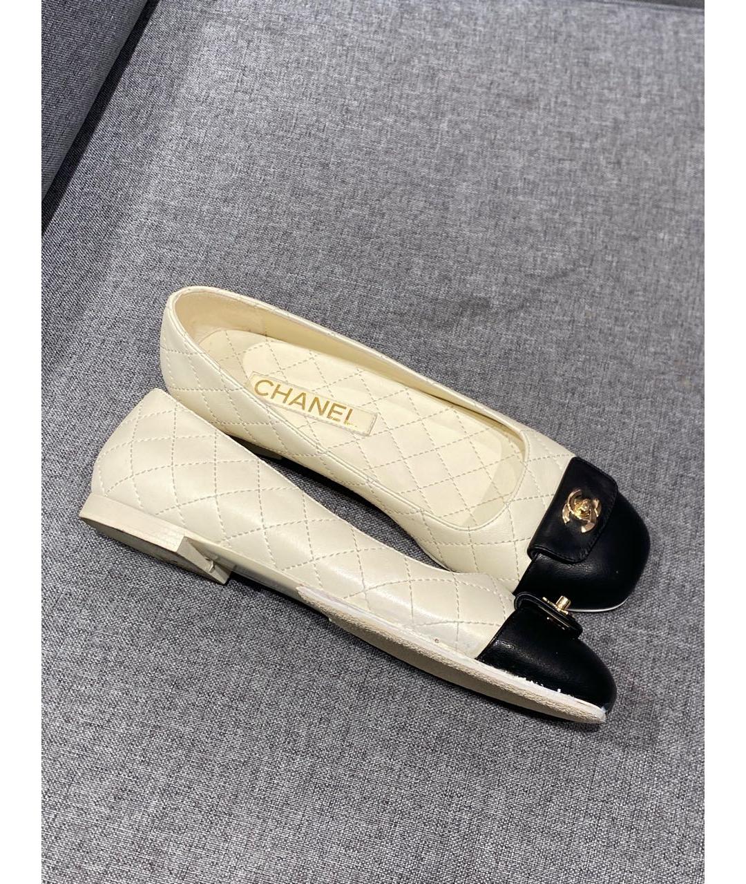 CHANEL Белые кожаные балетки, фото 8