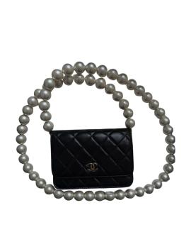 CHANEL Сумка через плечо