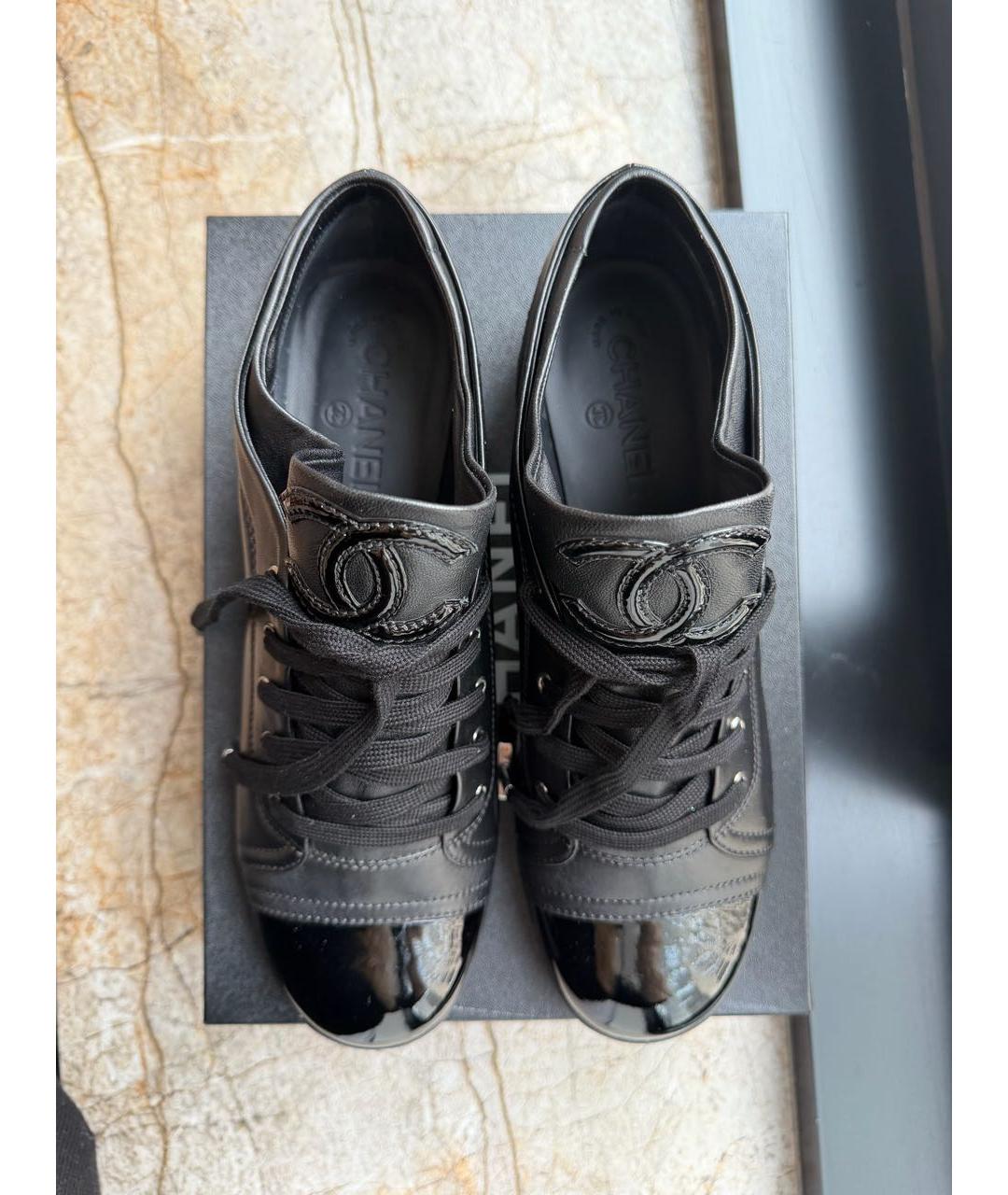 CHANEL Черные кожаные кеды, фото 3