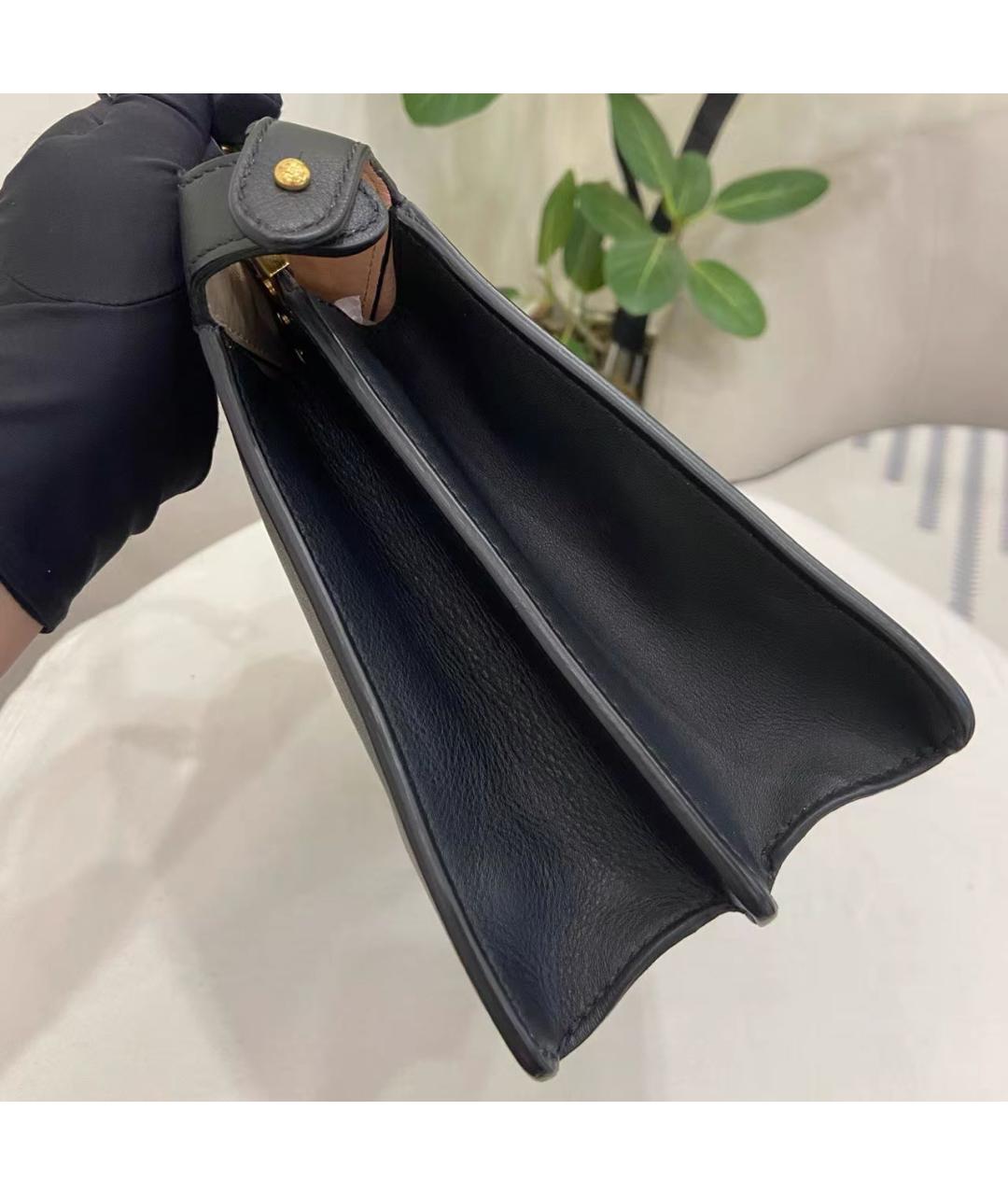 FENDI Черная кожаная сумка с короткими ручками, фото 3