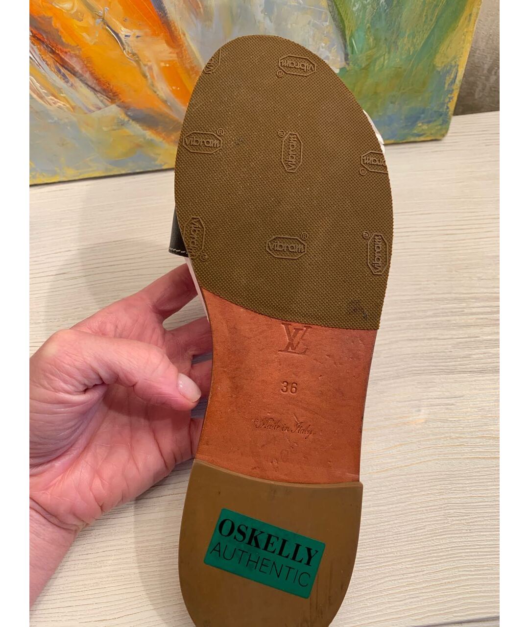 LOUIS VUITTON Черные кожаные шлепанцы, фото 3