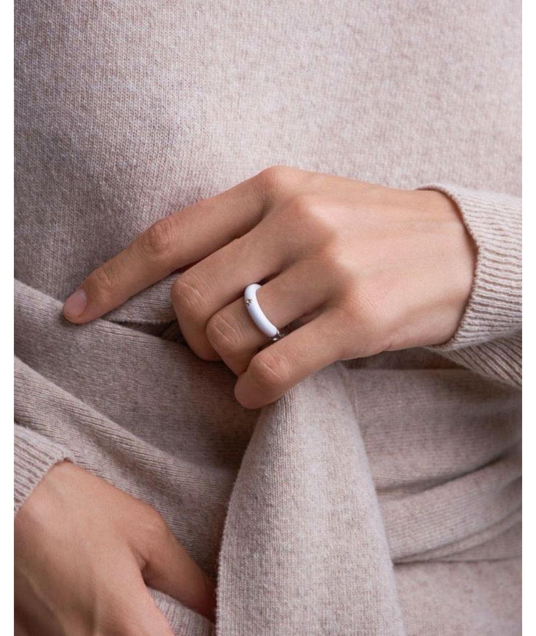 MAISON MARGIELA Белое латунное кольцо, фото 2