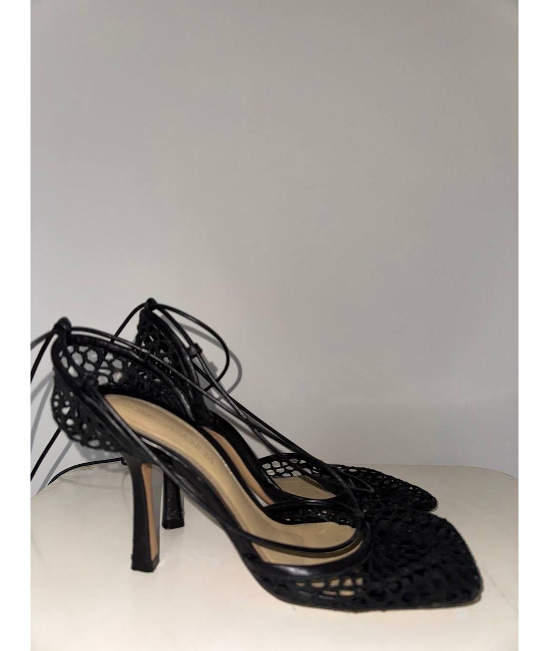 BOTTEGA VENETA Черные кожаные босоножки, фото 6