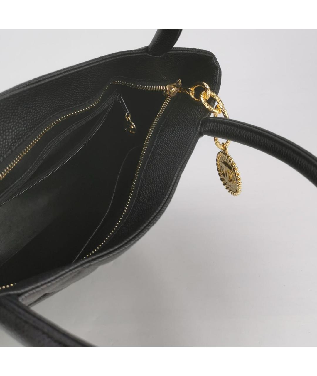 CHANEL Черная кожаная сумка тоут, фото 6