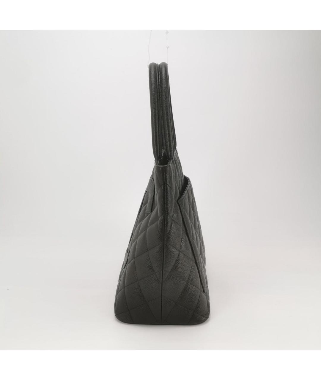 CHANEL Черная кожаная сумка тоут, фото 2