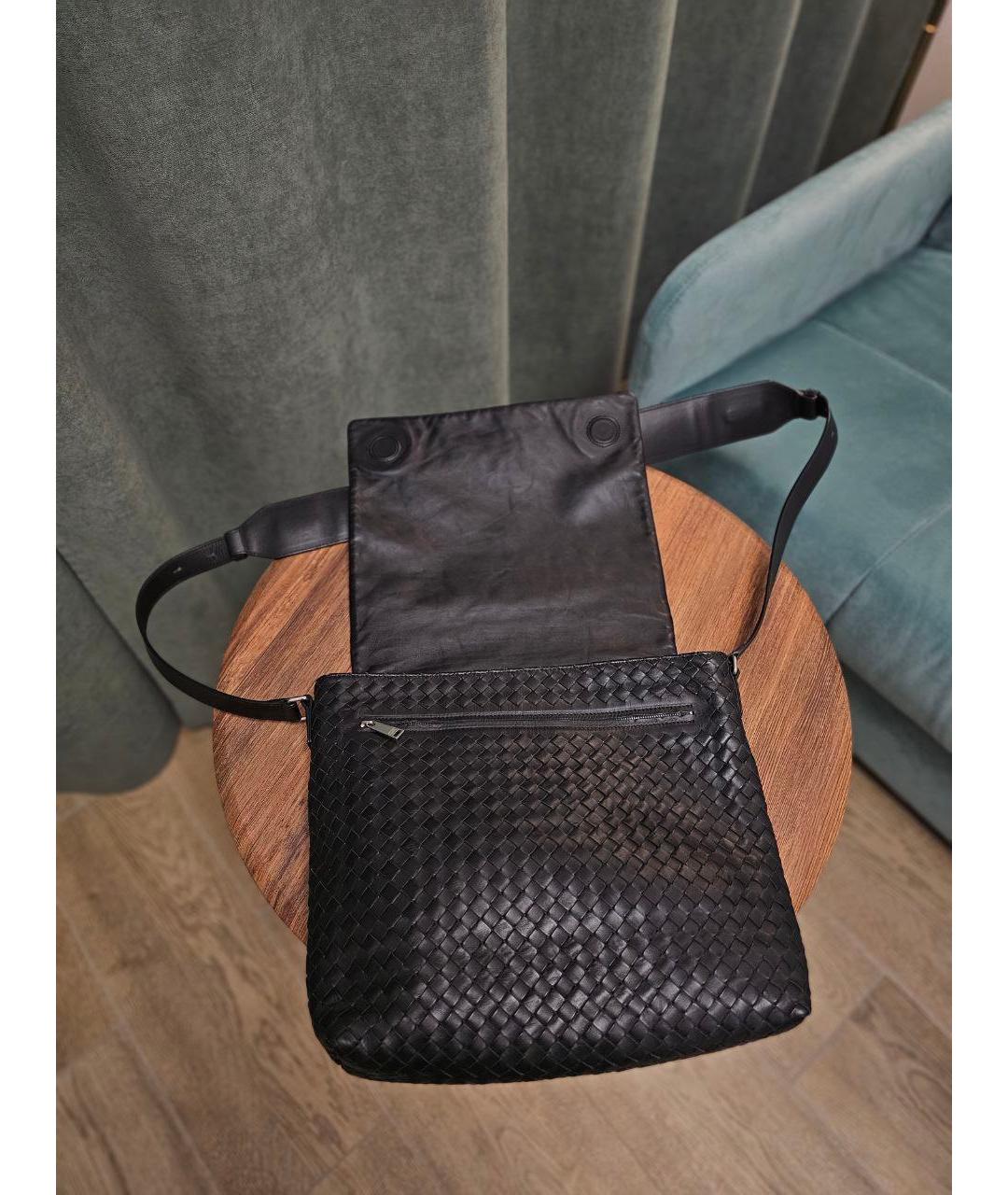 BOTTEGA VENETA Черная кожаная сумка на плечо, фото 5