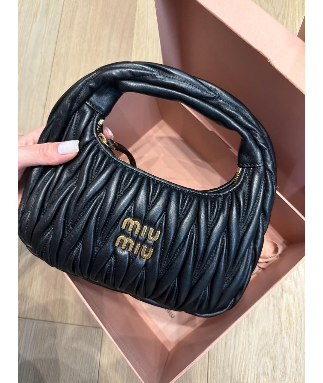 MIU MIU Черная кожаная сумка с короткими ручками, фото 5