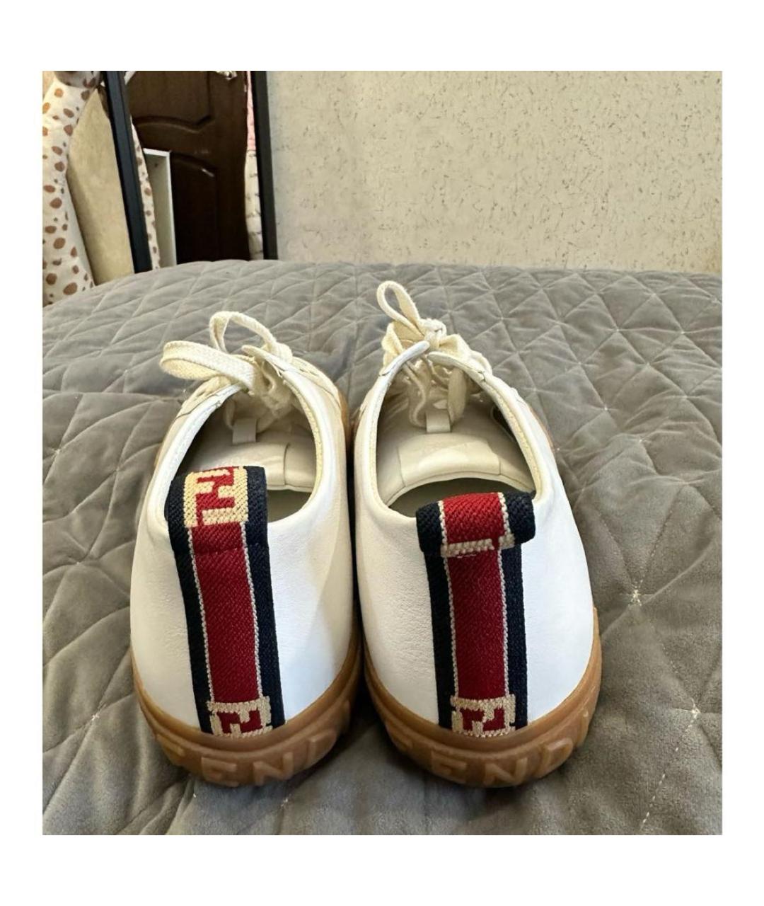 FENDI Белые кожаные низкие кроссовки / кеды, фото 4
