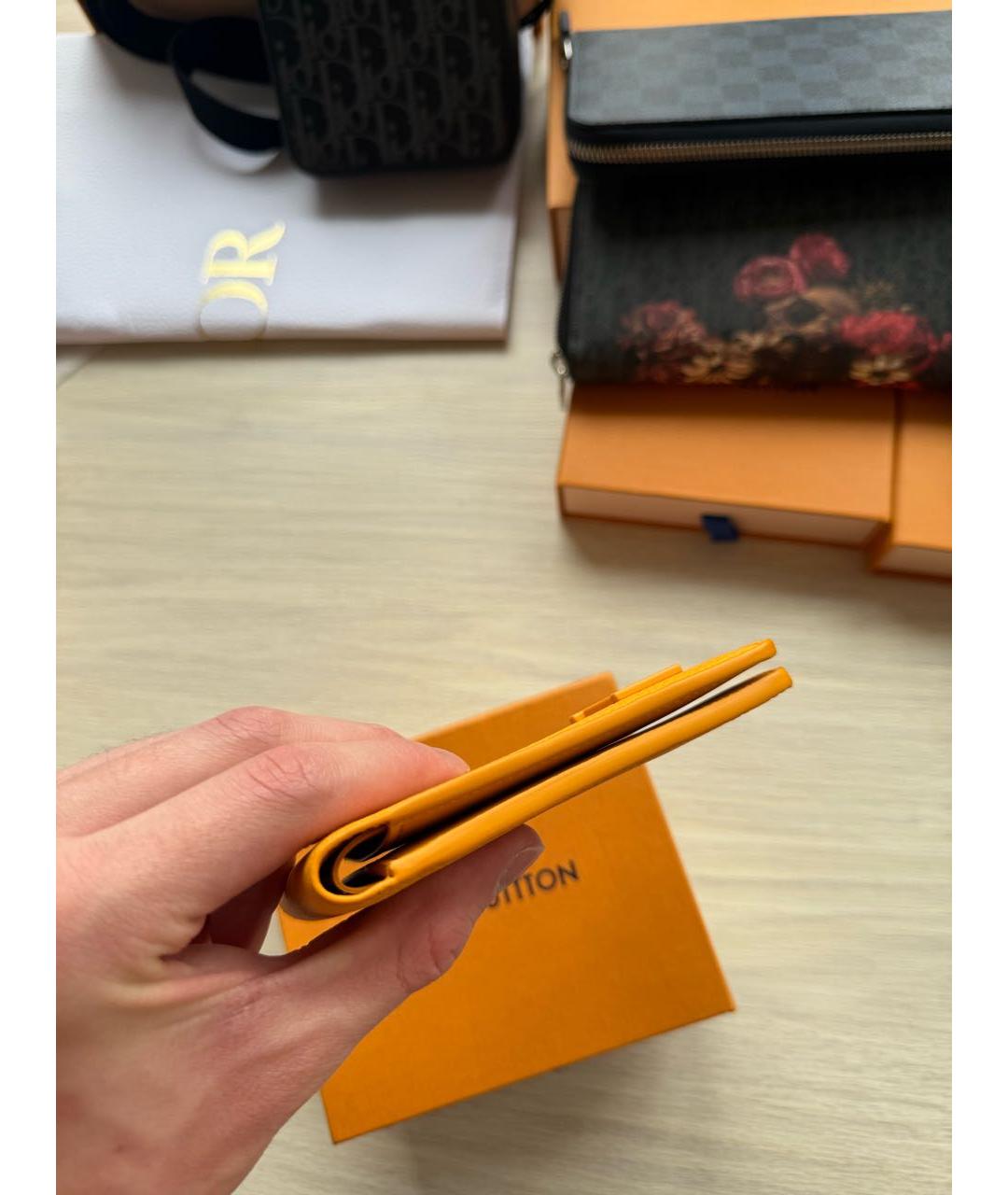 LOUIS VUITTON Оранжевый кожаный кошелек, фото 4