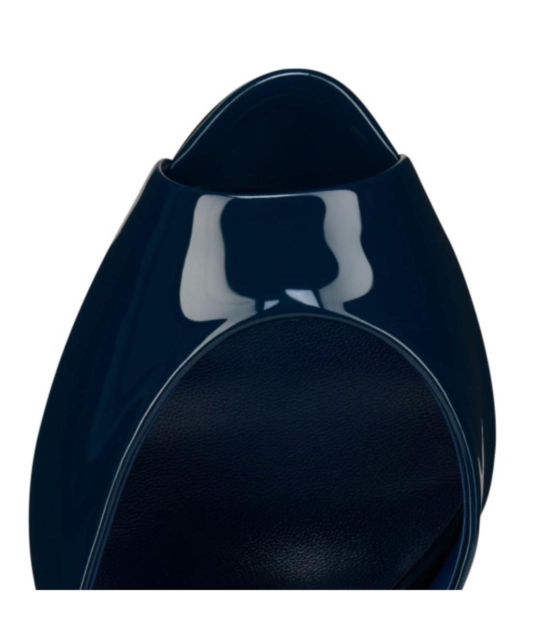 CHRISTIAN LOUBOUTIN Темно-синие босоножки из лакированной кожи, фото 4