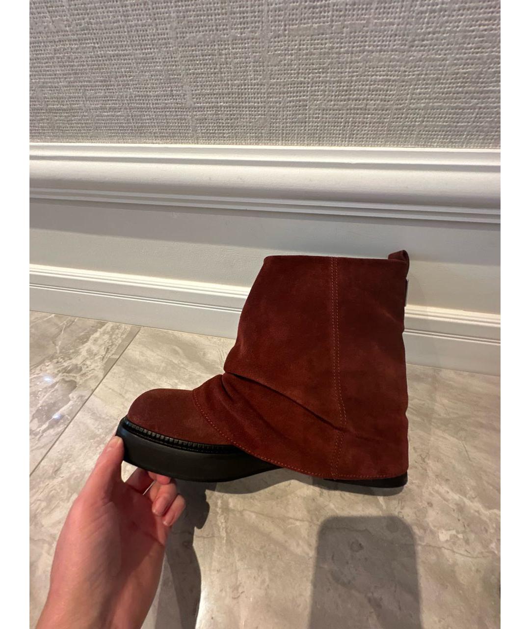 THE ATTICO Бордовые замшевые полусапоги, фото 8
