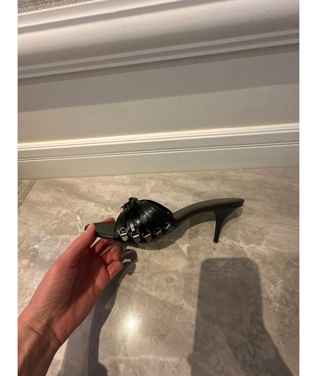 BALENCIAGA Черные кожаные мюли, фото 7