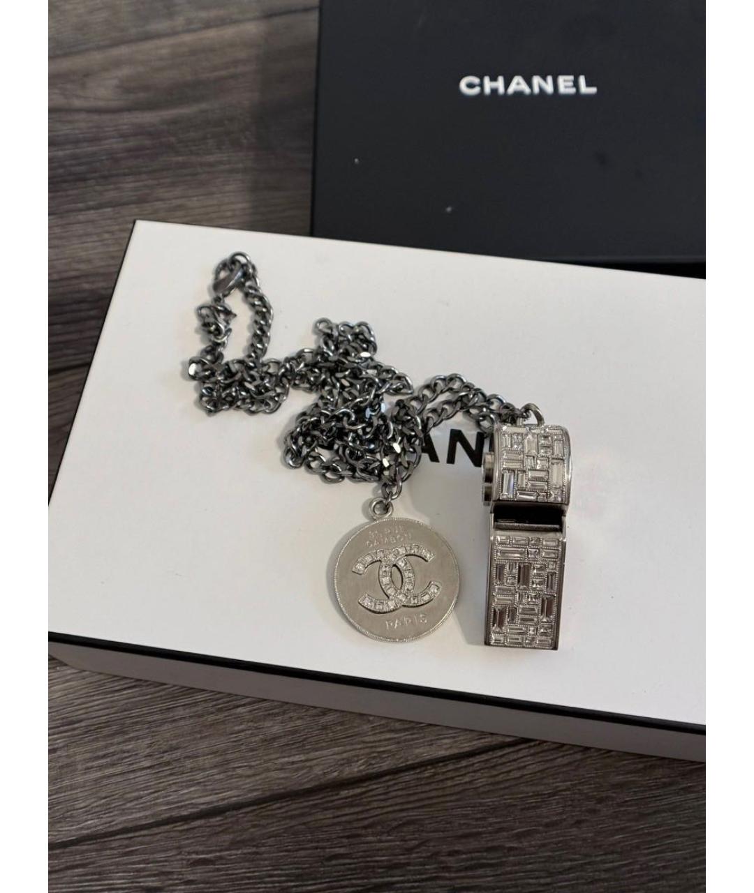 CHANEL Серебрянный металлический кулон, фото 8