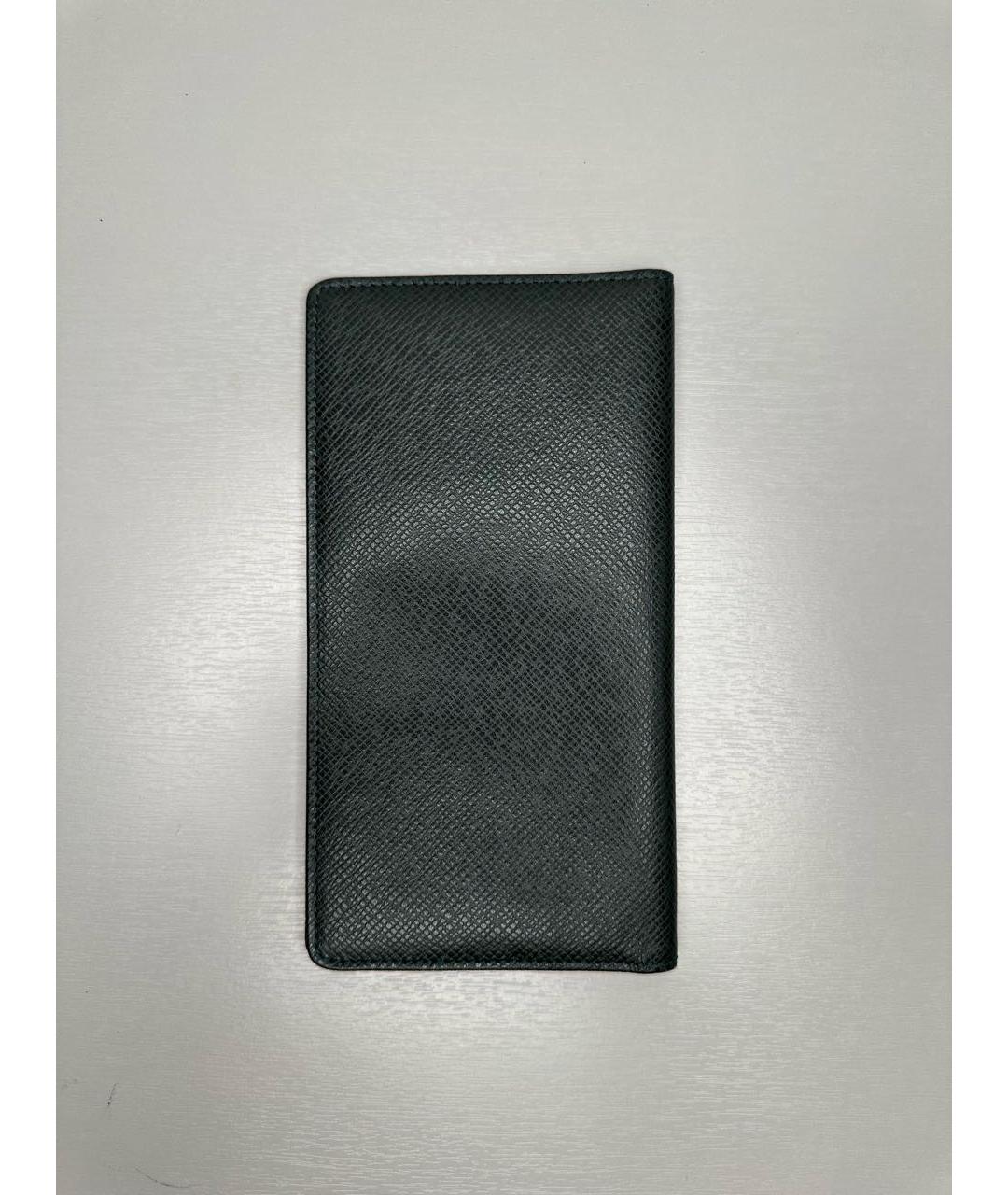 LOUIS VUITTON Зеленый кожаный кошелек, фото 2