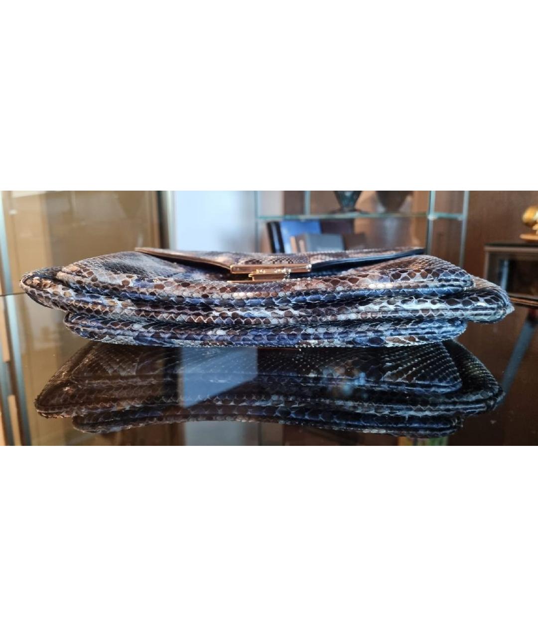 VALENTINO Темно-синяя сумка с короткими ручками из экзотической кожи, фото 5
