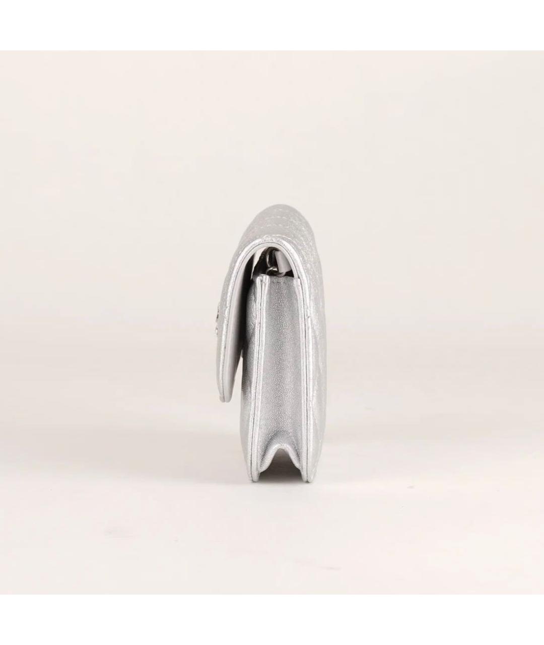 CHANEL Серебряная кожаная сумка через плечо, фото 5