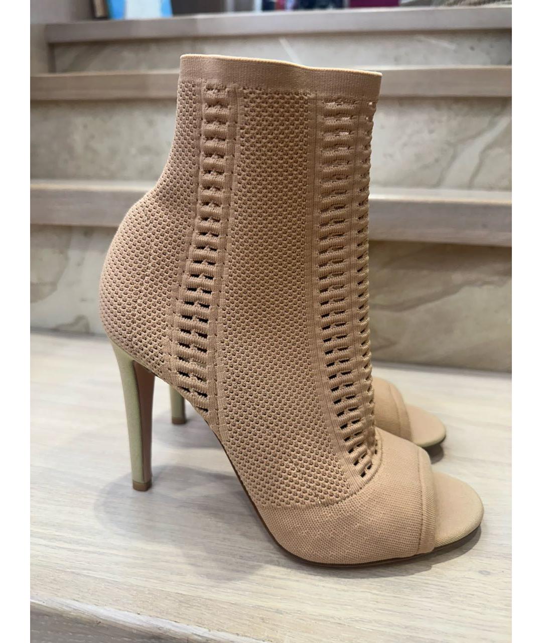 GIANVITO ROSSI Бежевые текстильные ботильоны, фото 8