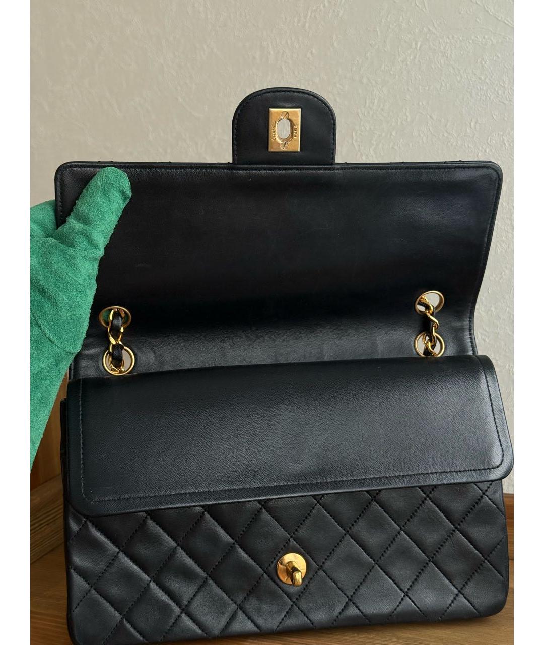 CHANEL Черная кожаная сумка через плечо, фото 3