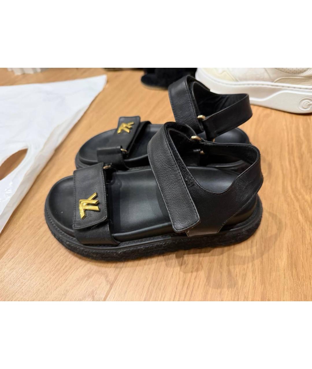 LOUIS VUITTON Черные кожаные сандалии, фото 5